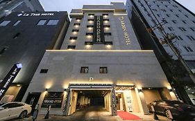 Aden Hotel